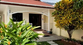 Emma's Guest House and Self-Catering - Image 5