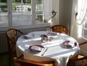 Hôtel Les Fleurs - Image 4