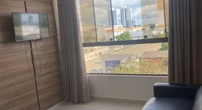 Excelente Ap Mobiliado (Ótima Localização) - Com Ar - Image 5