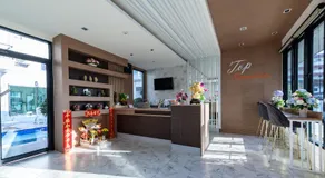 Top Residence - Image 2
