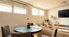 2 Luxury & Ultra-Comfort Bedrooms, Private Parking, #1 - Image 3