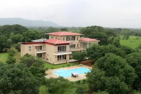 The Majestic Villa By Spicy Mango - Image 3