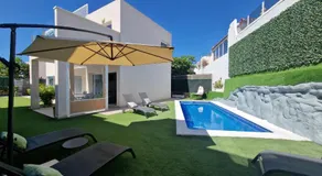 Villa Paraiso-Luxury Villa with Heated Pool - Image 3