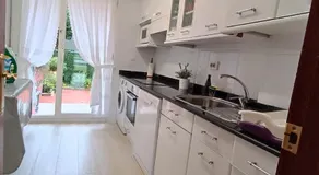 Apartamento con jardín privado cerca playa Usil - Mogro - Image 2