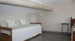 Maison de charme à Mérindol + Jardin - Image 2