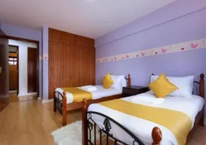 Bamboo Suites by Edmor Suites - Image 4