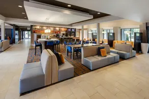 Courtyard by Marriott Atlanta Windy Hill/Ballpark - Image 4