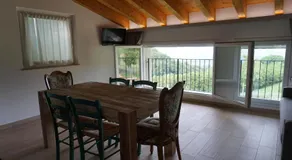 Agriturismo Fattoria Monte Baldo VISTA LAGO - Image 3