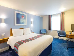 Travelodge Perth A9 - Image 2