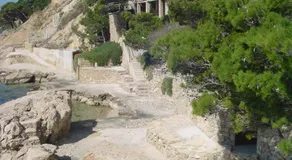 Amazing view over the beach - Image 4