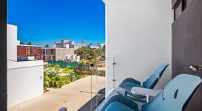 2-story home near the beach with outdoor pool, patio, washer/dryer, streaming - Image 4