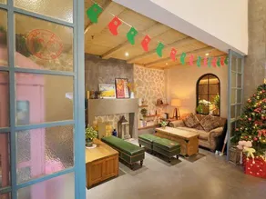 Rootroom Life Hotel - Image 4