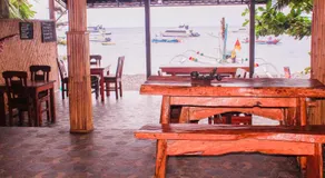 COCONUT BEACH BUNGALOWs & WARUNG 2 - Image 5