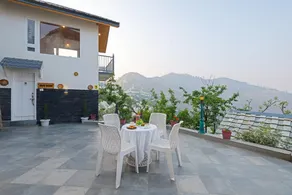 Jomotel Dayaar - An Apple Orchard Villa - Image 5
