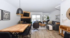 2-Level Home - Tremblant Mountain View - Fireplace - Image 5