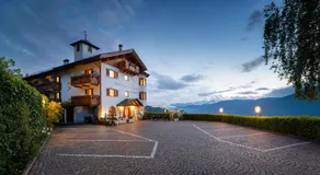 Hotel Tirol- Natural Idyll - Image 2