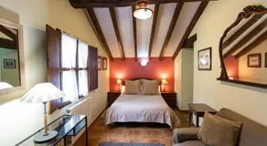 Apartamentos el Caserón - Image 2