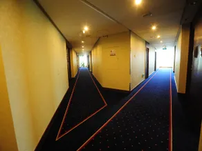 Longcheng International Hotel - Image 4