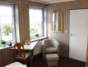 Hotel Schluister Park - Image 3
