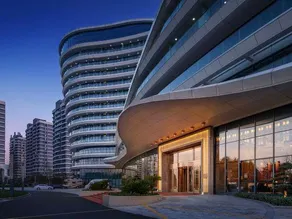Veegle By Landison  Guojin Hotel - Image 4