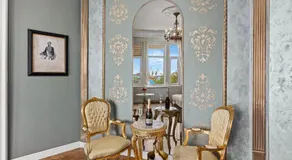 Villa Muenz Luxurious Residence - Image 3