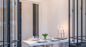 Maison Noppius - Love Hotel - Image 4