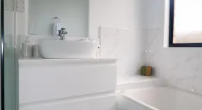 BLK Stays Guest House Deluxe Units Caboolture South - Image 2