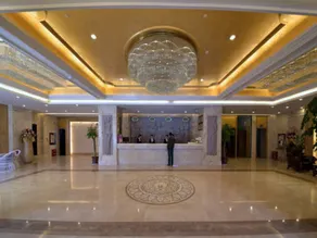 Vienna Hotel Zhumadian Huayuan Xuefu - Image 4
