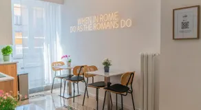 Rhome Vintage Borgo Pio Suites - Image 3
