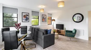 Host & Stay - 52 Waterside Place - Image 2