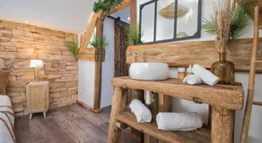 LE RELAIS DES CALECHES - La Jungle Room - Image 3