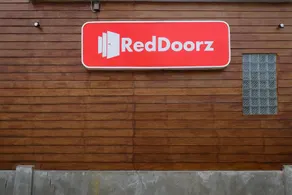 RedDoorz near Exit Tol Pekalongan - Image 4
