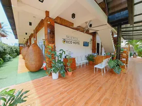 Suites by Eco Hotels - Image 4