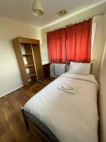 ST NICHOLAS HOTEL - Image 5