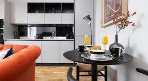Dragon Suites Luxury Serviced Apartments at Alva Street - Image 3
