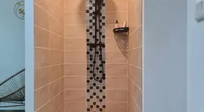 Maison cosy avec jacuzzi - Image 2