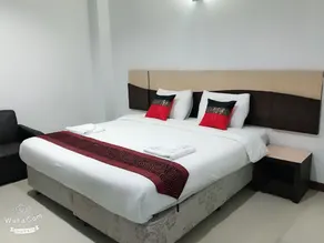 Tamarind Place - Image 2