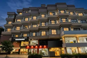 Townhouse Oak Sinhgad Road Crossway Formerly Popular Hotel - Image 2