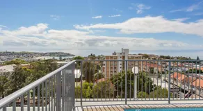 'Bondi Fairview' Coastal Panorama with Balcony - Image 4