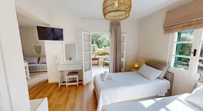 Andrikos Studios - Image 2