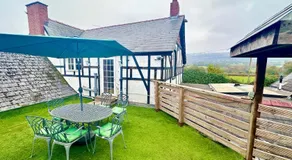 Luxury 3 bed, 6 person, spacious rural apartment - Image 5