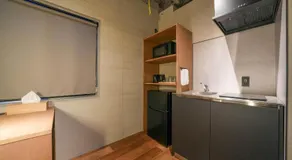 Green Room Hotel - Image 5