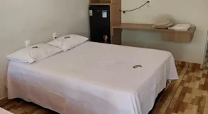 Hotel Apis silvestre - Image 3