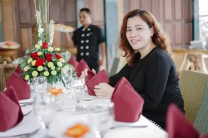 Summer Season Hotel - Image 5