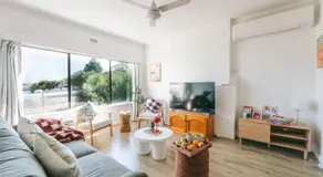 Hobart Riverside Cosy 4BR - 10mins to Hobart CBD - Image 2