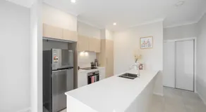Bottlebrush Retreat - 4BR Home in Griffin - Image 4