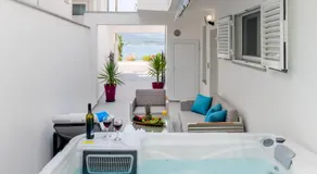 Luxury apartment on the beach - Image 4