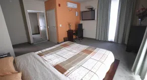 Downtown Berkeley Inn - Image 2