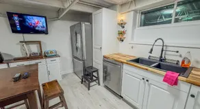 Comfort West Urban Chicago loft house - Image 5