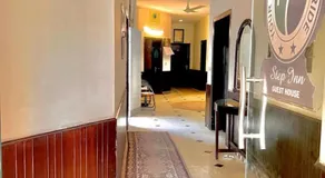 Step Inn Guest House Lahore - Image 4